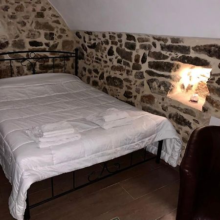 Mestá Medieval House מראה חיצוני תמונה