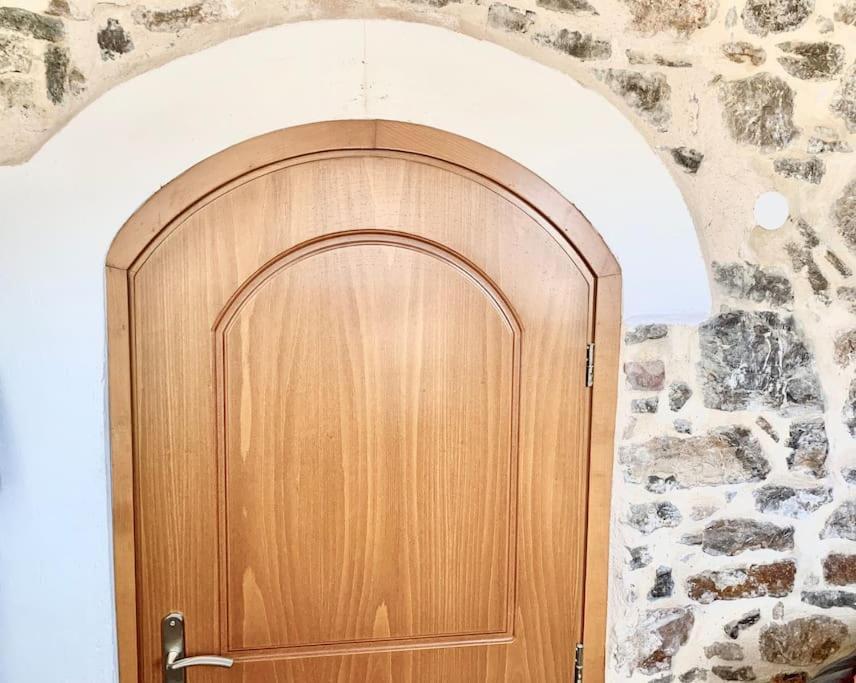 Mestá Medieval House מראה חיצוני תמונה