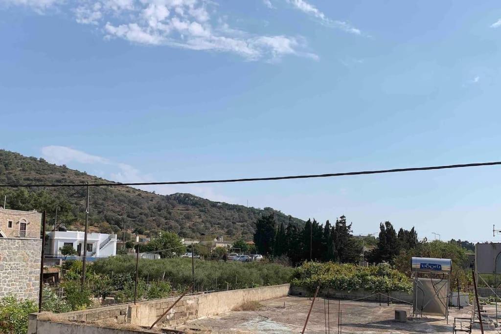 Mestá Medieval House מראה חיצוני תמונה